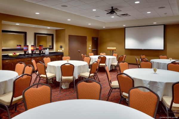 Hampton Inn Omaha-West Dodge Road -Old Mill- NE